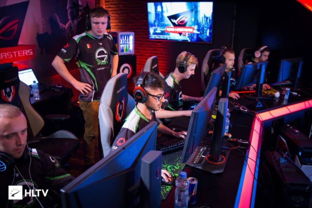 Esports Analyst